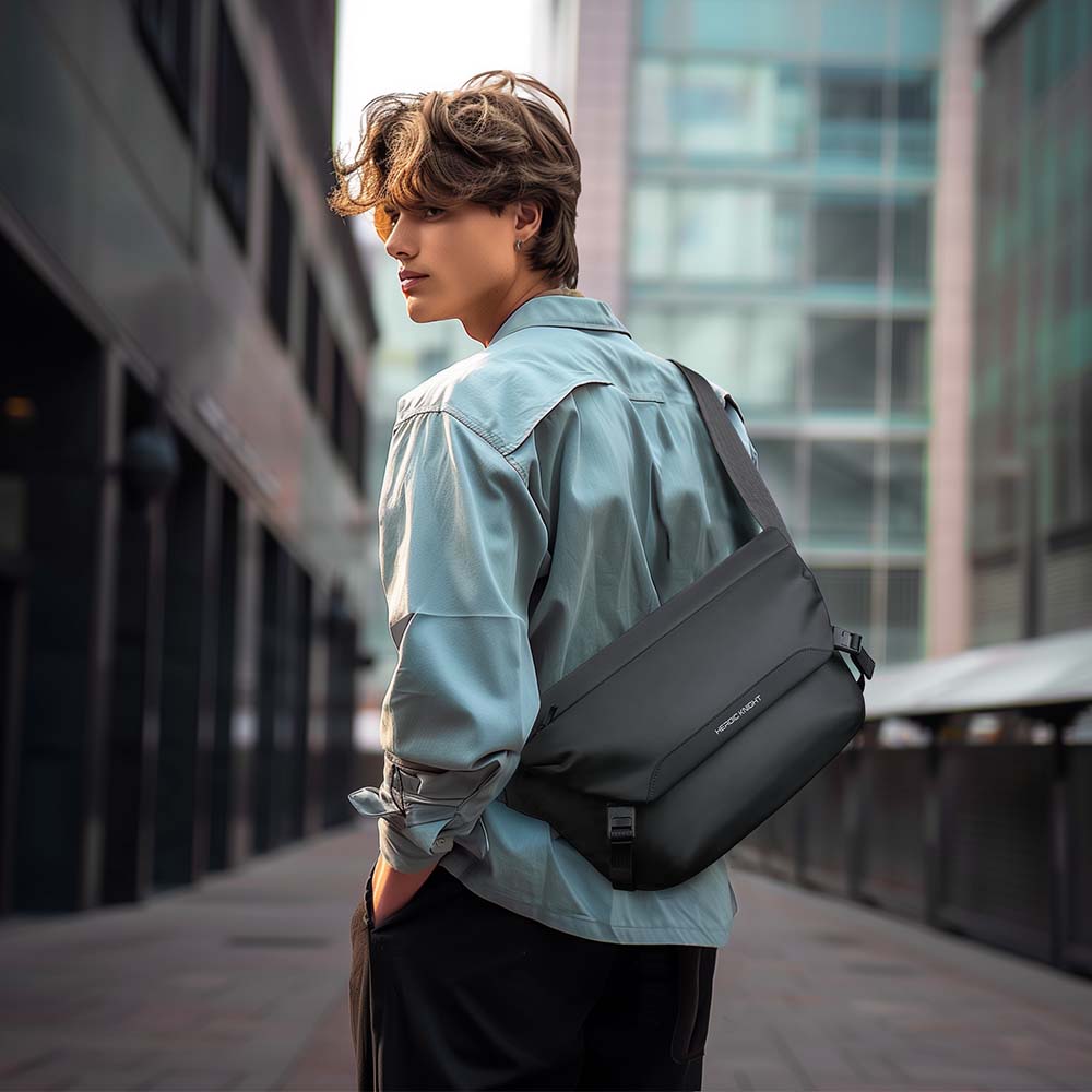 HK Water Repellent Messenger B - Hydration Pack Outdoor บทวิจารณ์และราคา