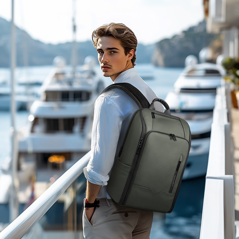 HK Business Men's Backpack 15. - Hiking Backpack Waterproof บทวิจารณ์และราคา